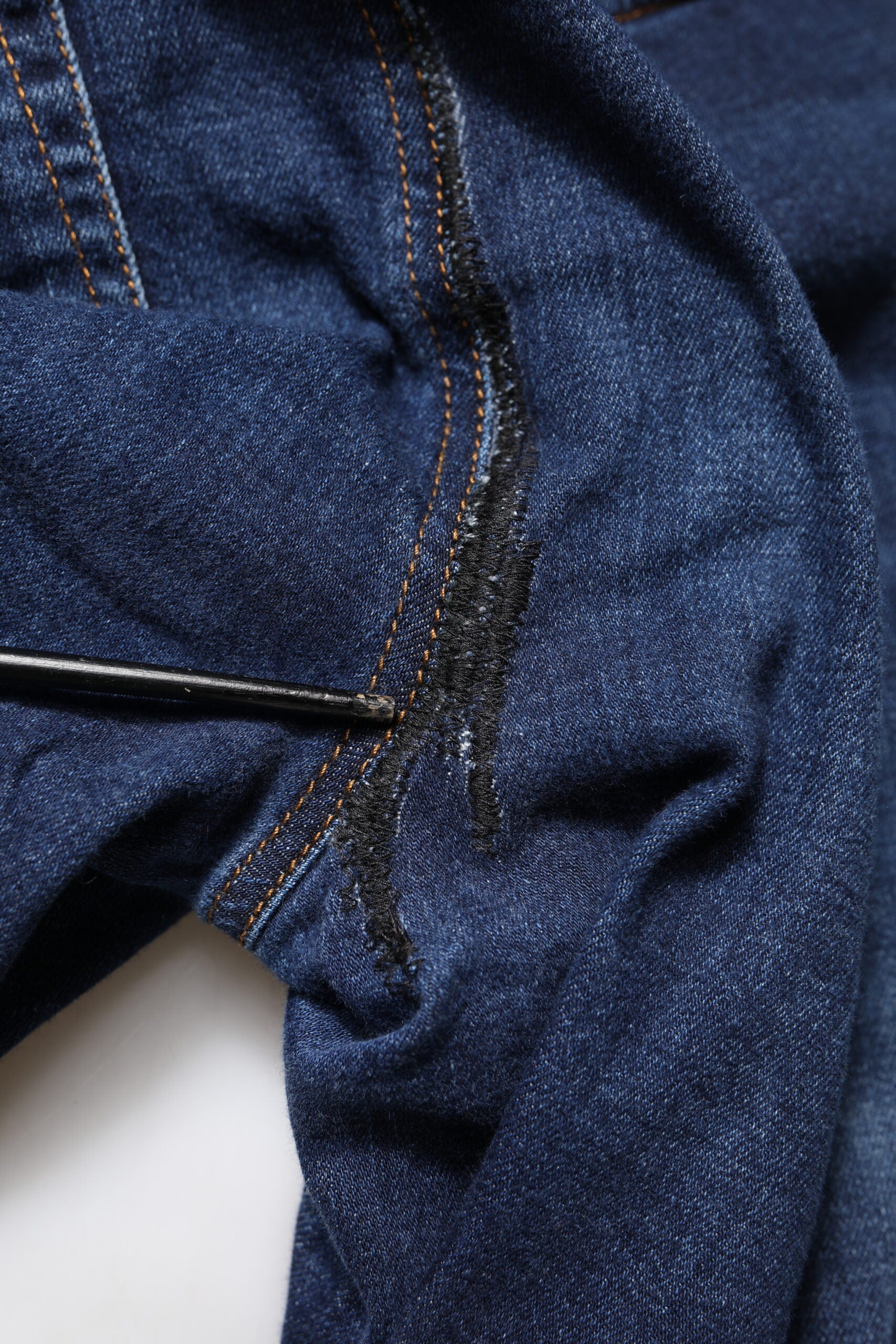 Dolce & Gabbana Blue Cotton High Waisted Cropped Denim Jeans | Regal Royce