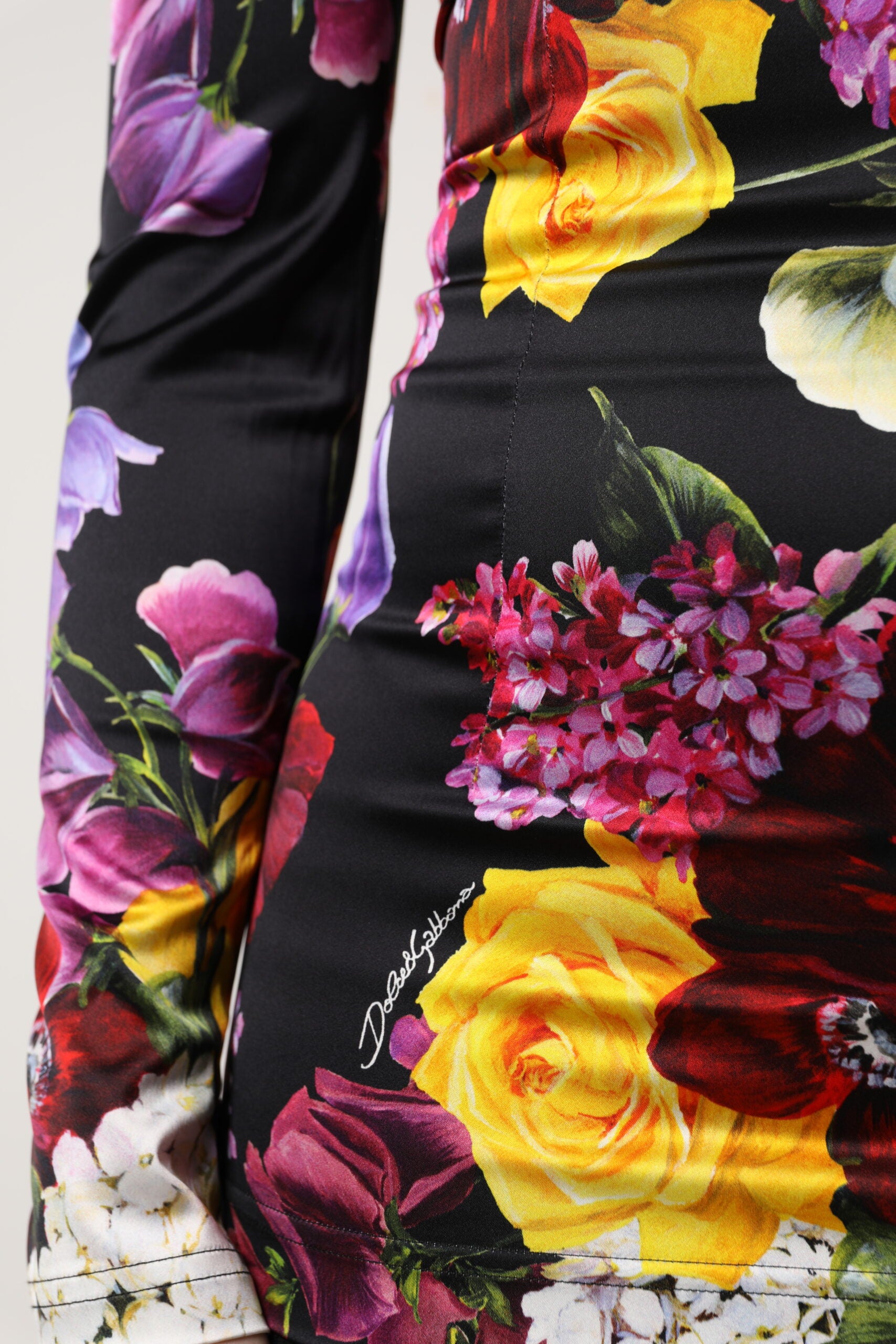 Dolce & Gabbana Multicolor Ortensies Long Sleeves Blouse Top | Regal Royce