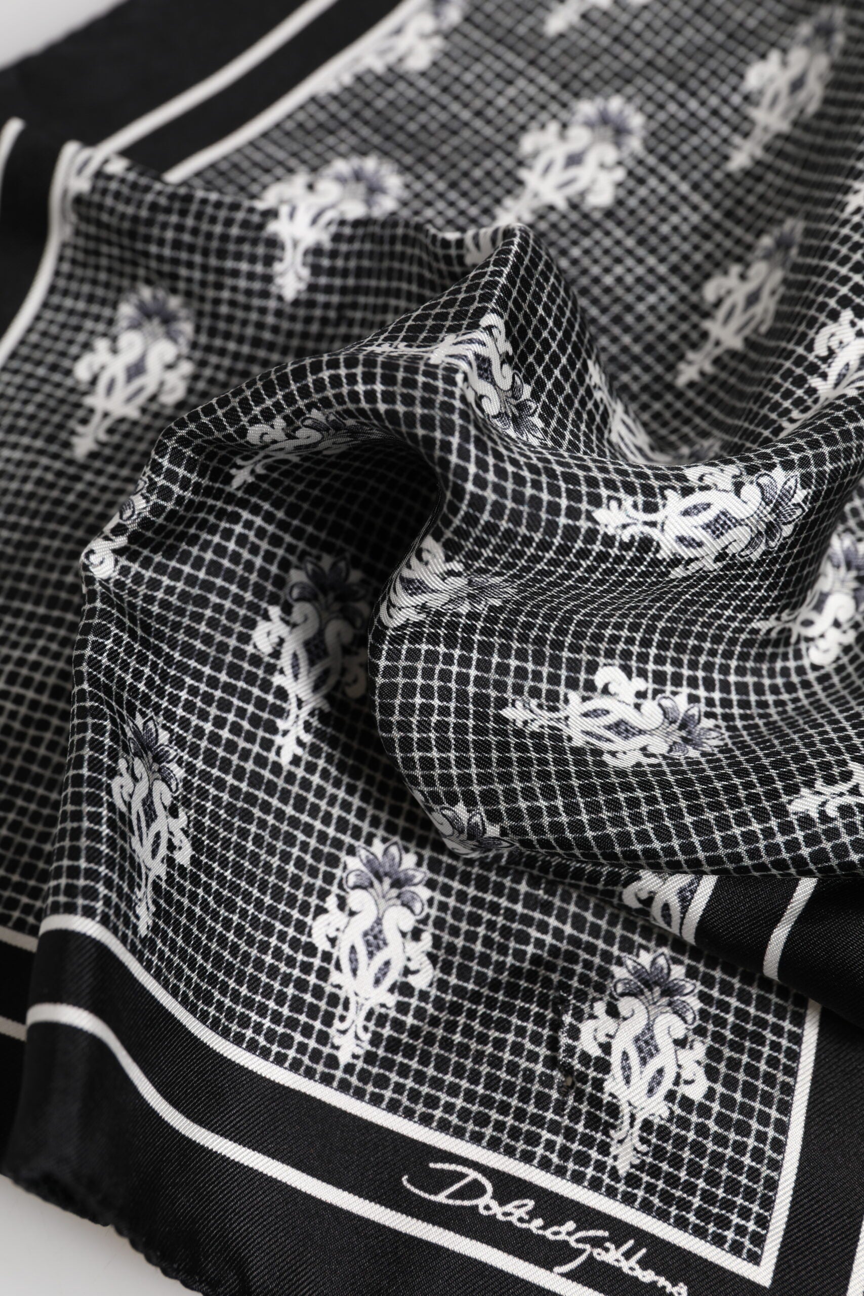 Dolce & Gabbana Black White Printed Square Foulard Scarf | Regal Royce