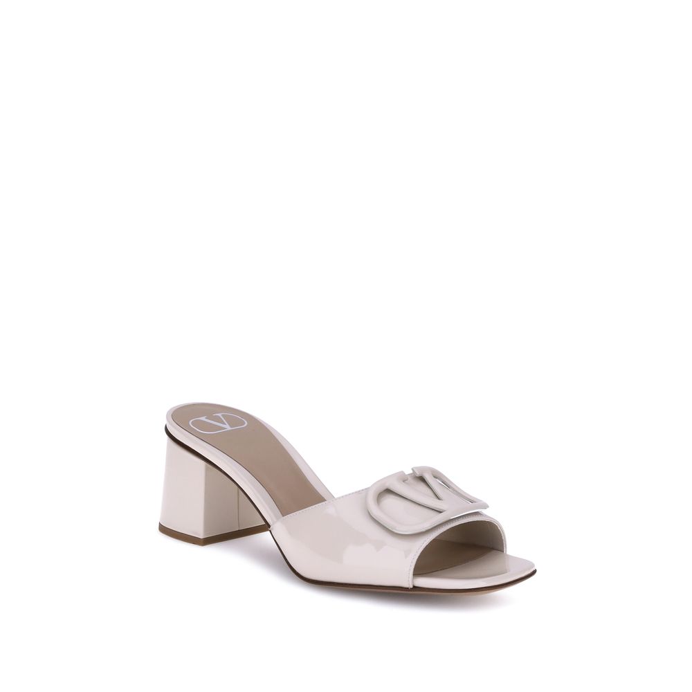 Valentino Garavani Cream Calf Leather Bos Taurus Flat Sandals | Regal Royce