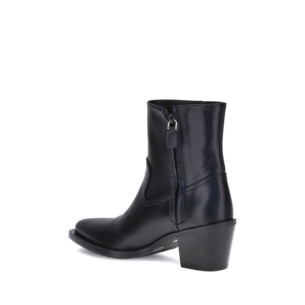 Stuart Weitzman Black Calf Leather Bos Taurus Ankle Boots | Regal Royce