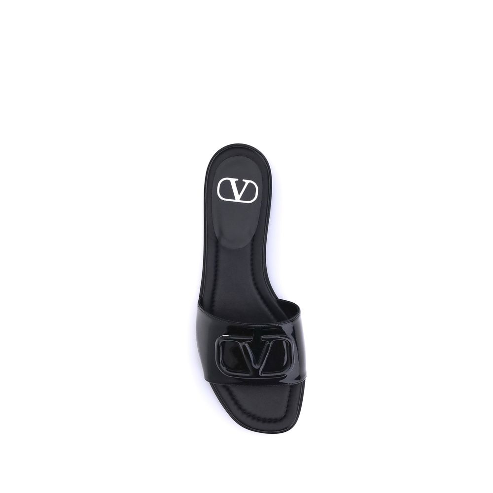 Valentino Garavani Black Calf Leather Bos Taurus Flat Sandals | Regal Royce