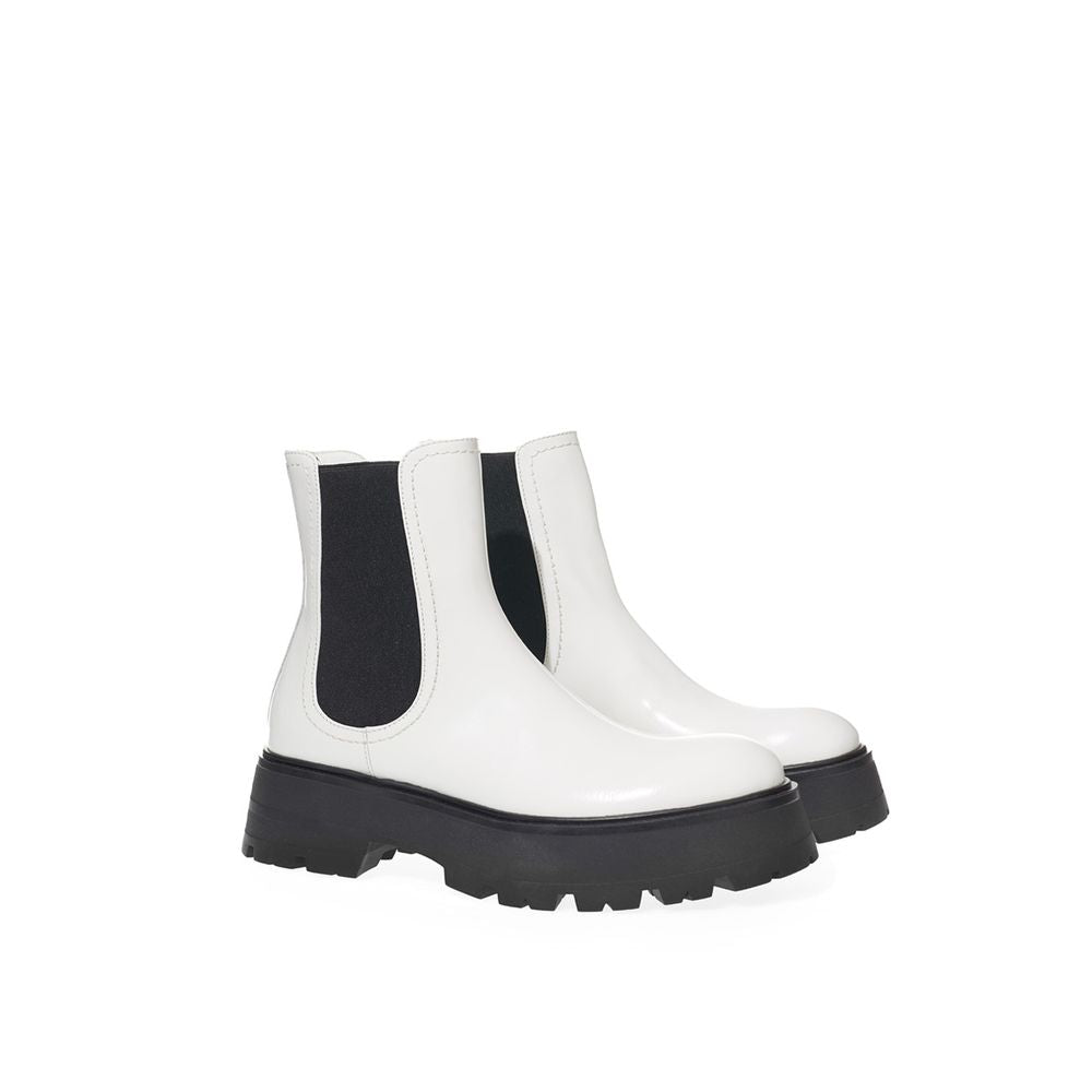 Alexander McQueen Black And White Leather Chelsea Boots | Regal Royce