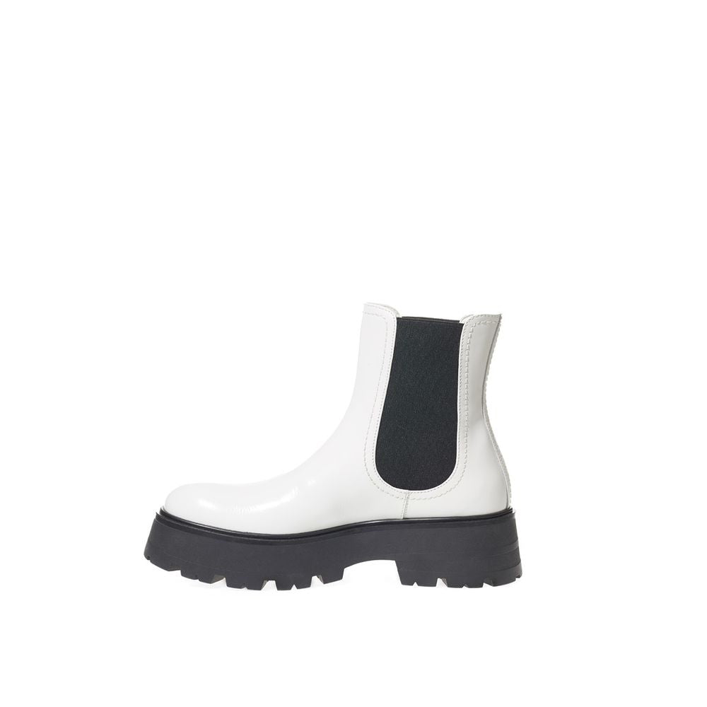 Alexander McQueen Black And White Leather Chelsea Boots | Regal Royce