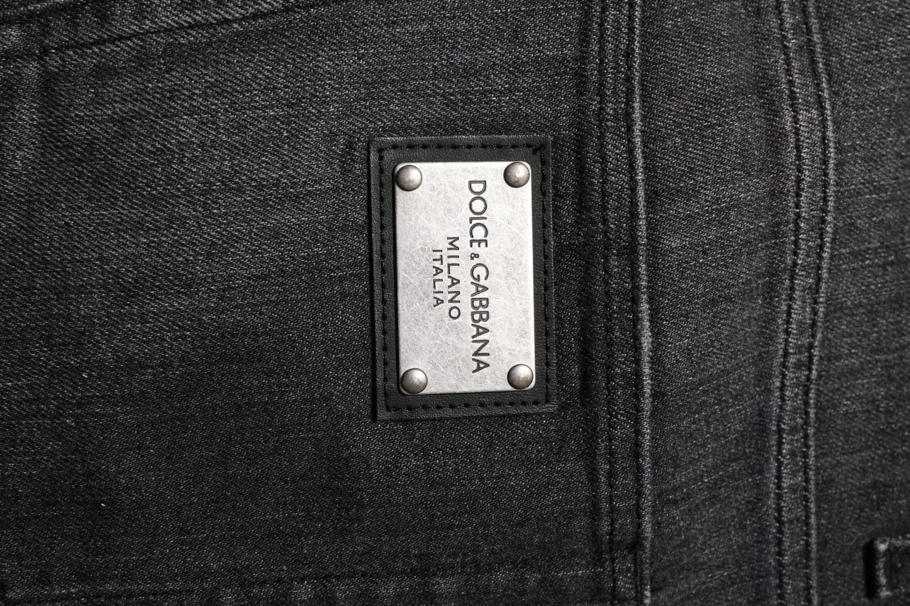 Dolce & Gabbana Gray Washed Cotton Loose Denim Jeans | Regal Royce
