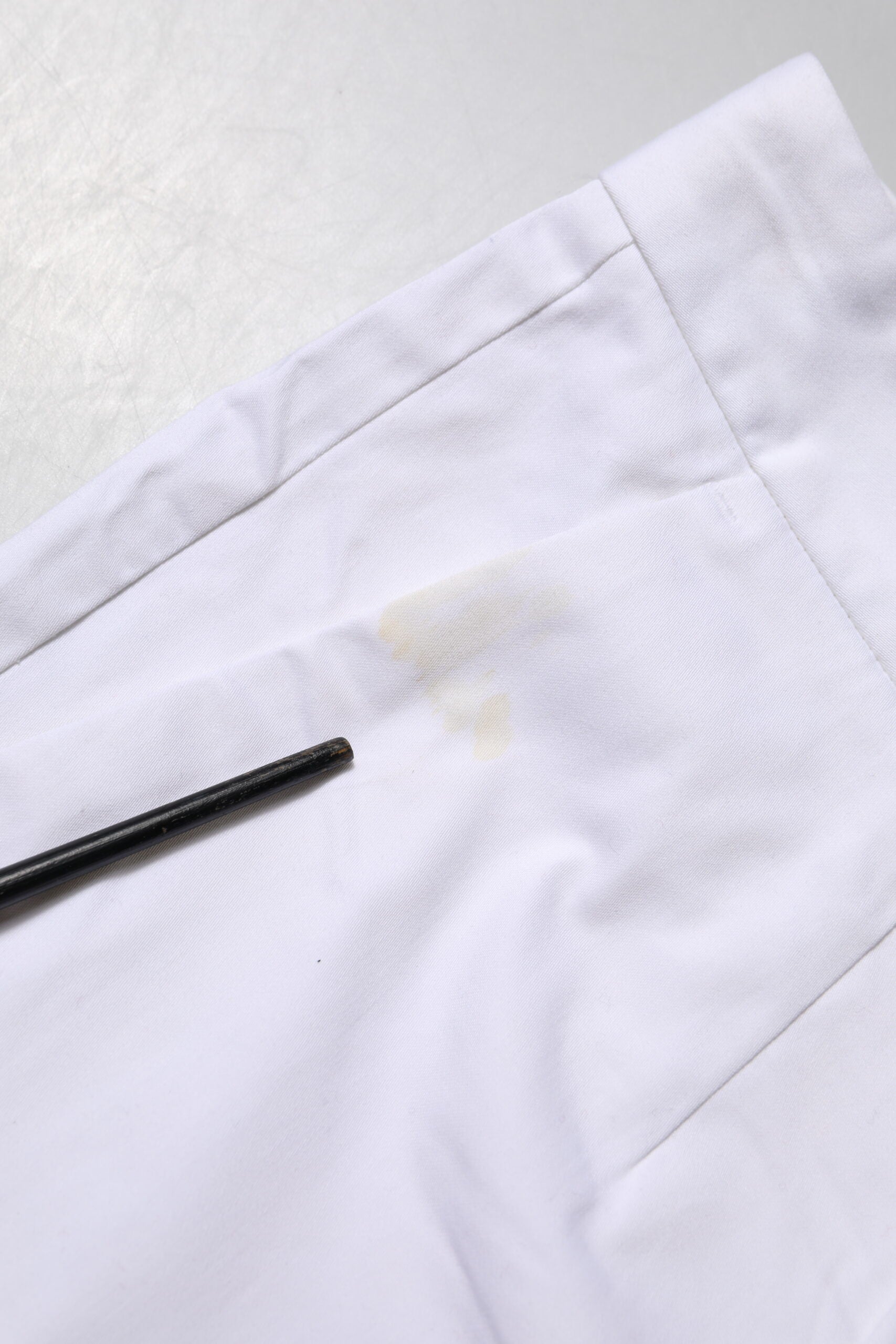 Dolce & Gabbana White Cotton Stretch Mid Waist Jeans | Regal Royce