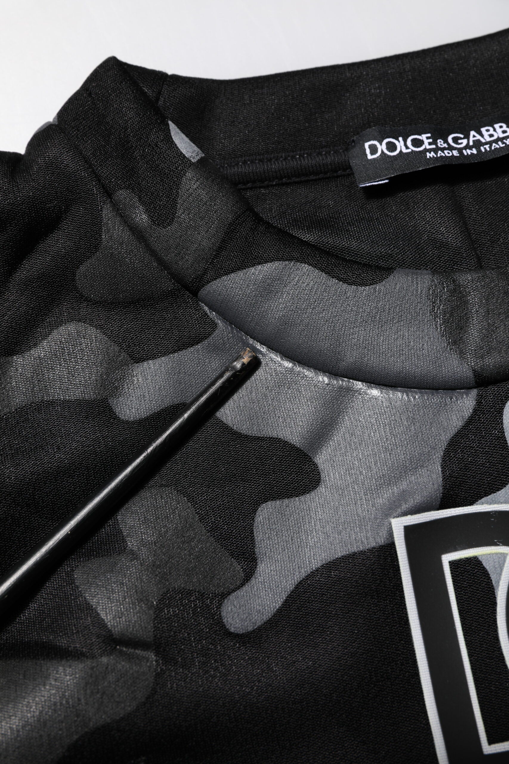 Dolce & Gabbana Black Camouflage Pullover Sweatshirt Sweater | Regal Royce
