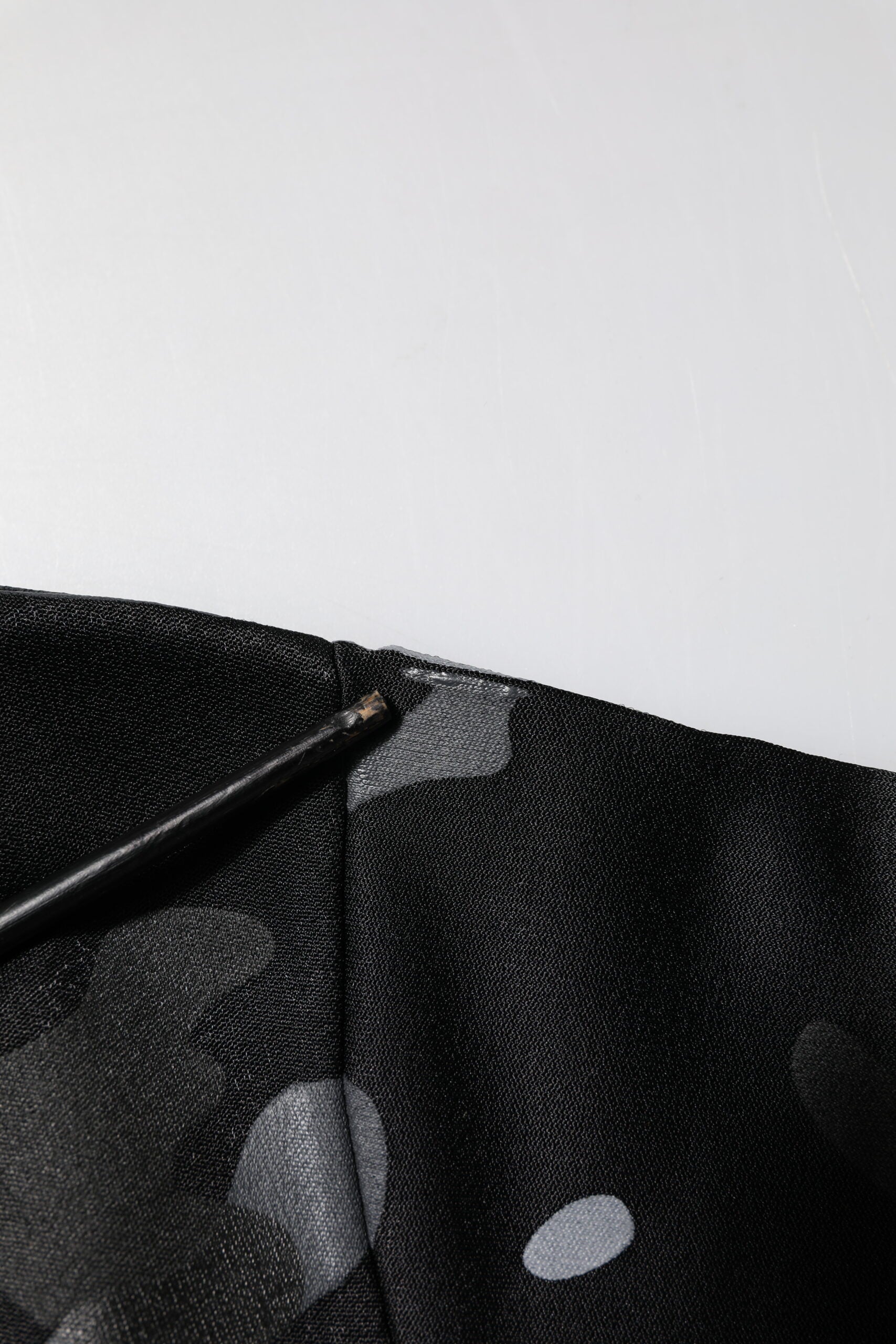 Dolce & Gabbana Black Camouflage Pullover Sweatshirt Sweater | Regal Royce
