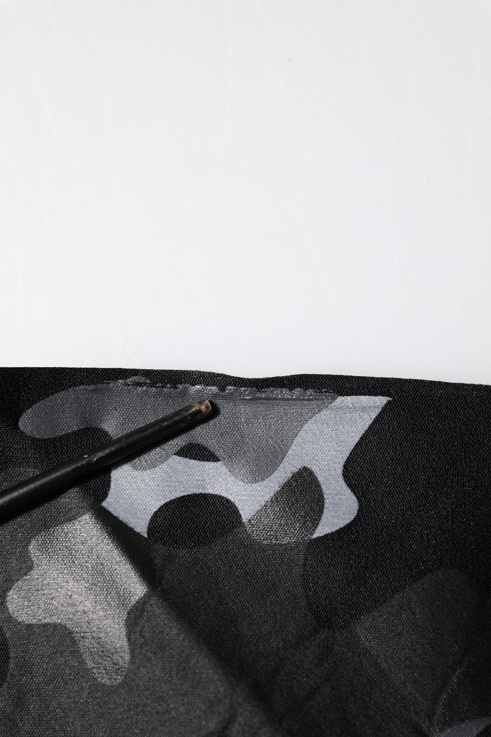 Dolce & Gabbana Black Camouflage Pullover Sweatshirt Sweater | Regal Royce