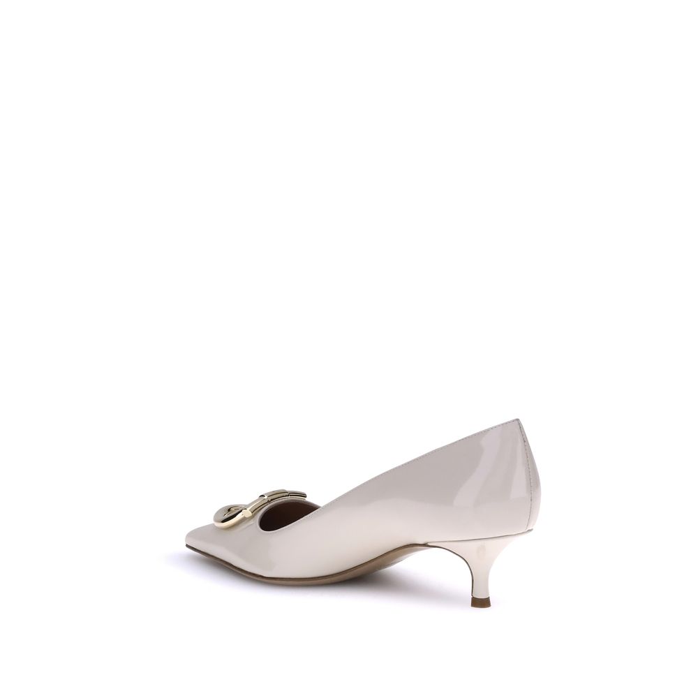 Ferragamo Cream Calf Leather Bos Taurus Mid Heel Pumps | Regal Royce