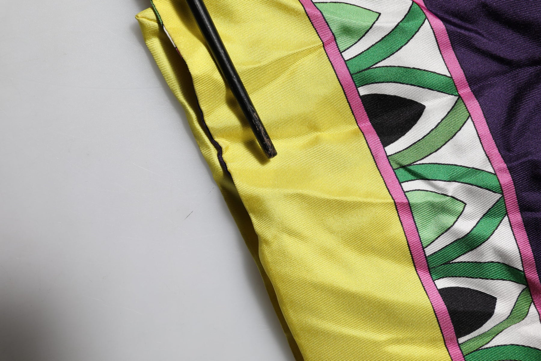 Dolce & Gabbana Blue Floral Print Silk Long Sleeves Wrap Robe | Regal Royce