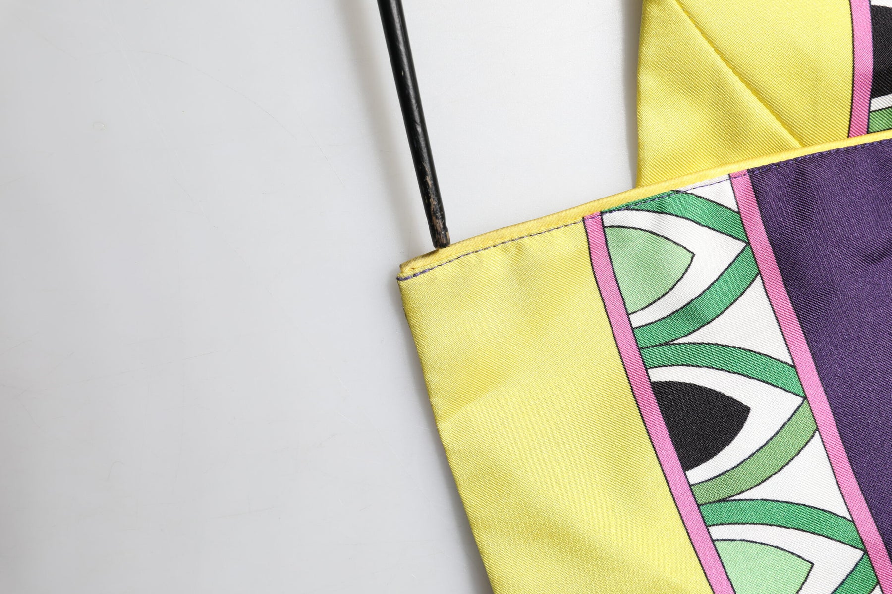 Dolce & Gabbana Blue Floral Print Silk Long Sleeves Wrap Robe | Regal Royce