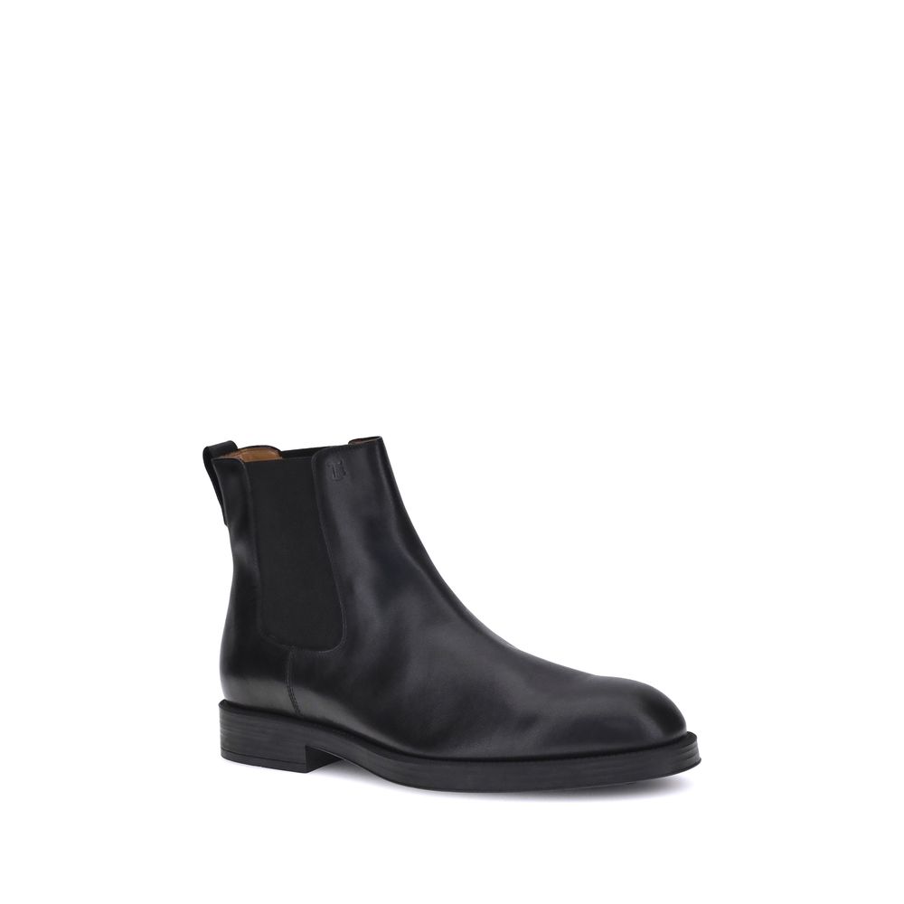 Tod's Black Calf Leather Bos Taurus Chelsea Boots | Regal Royce