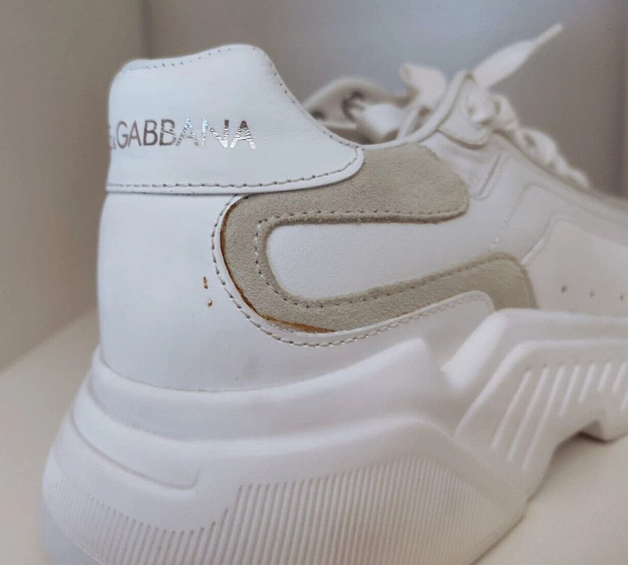 Dolce & Gabbana White Daymaster Low Top Mens Sneakers