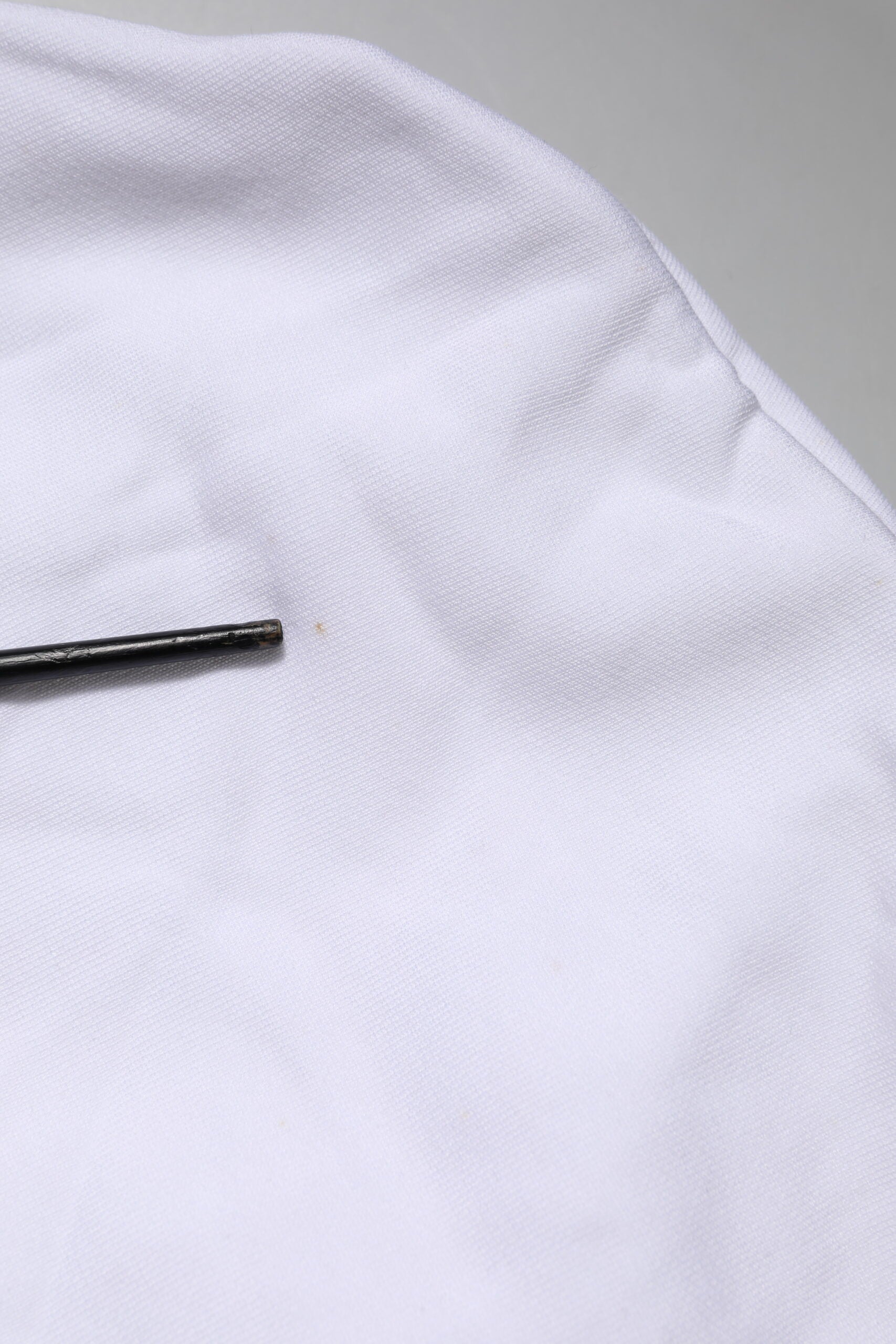 Dolce & Gabbana White Sacred Heart Hooded Sweatshirt Sweater | Regal Royce