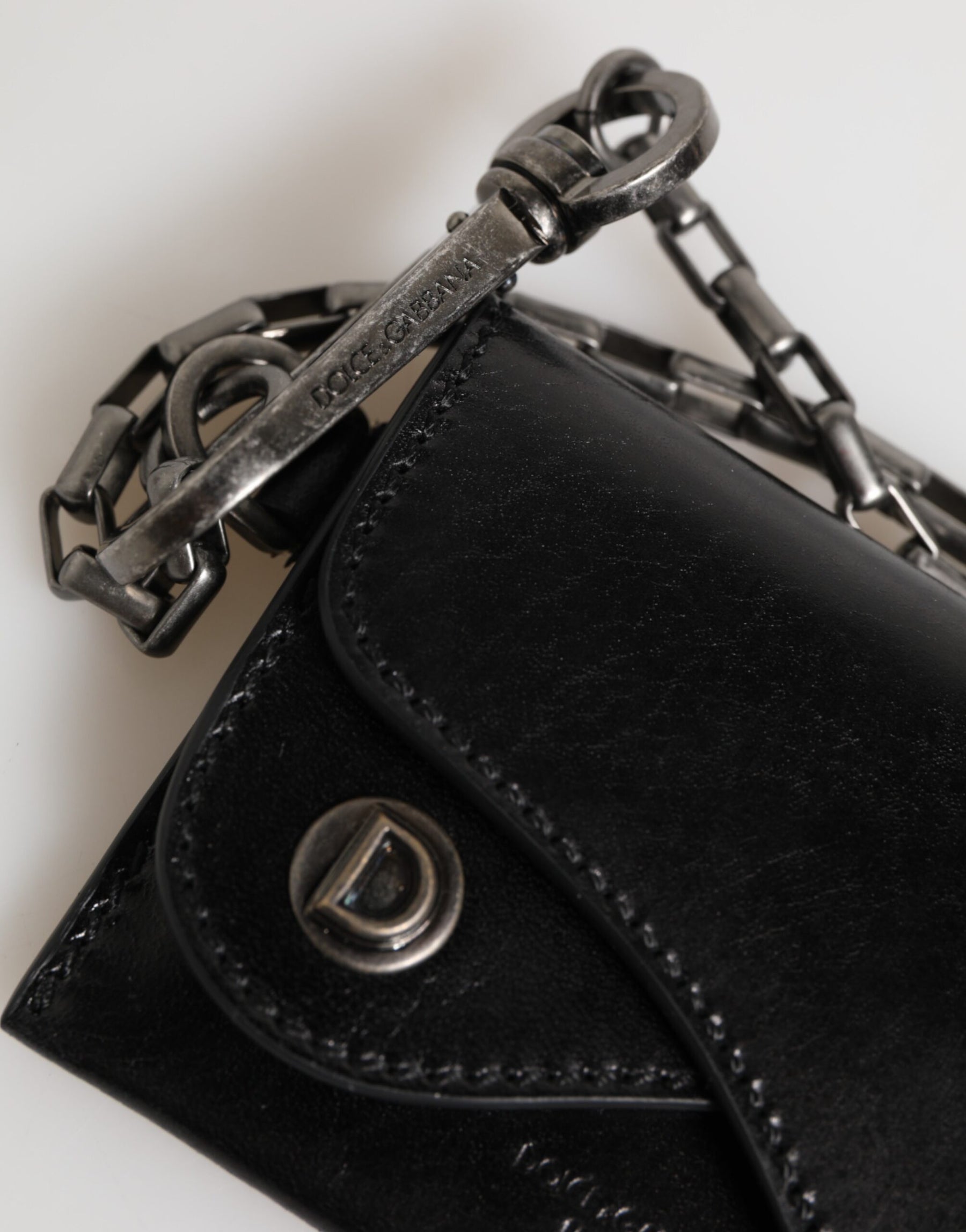 Dolce & Gabbana Black Cavallo Leather Wallet Chain Snap Bifold Card Holder | Regal Royce