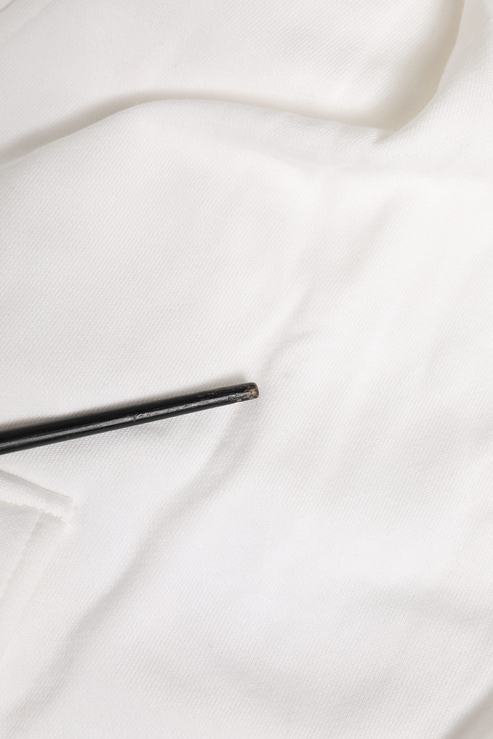 Dolce & Gabbana White Cotton Cargo Bermuda Sweatshorts Shorts | Regal Royce