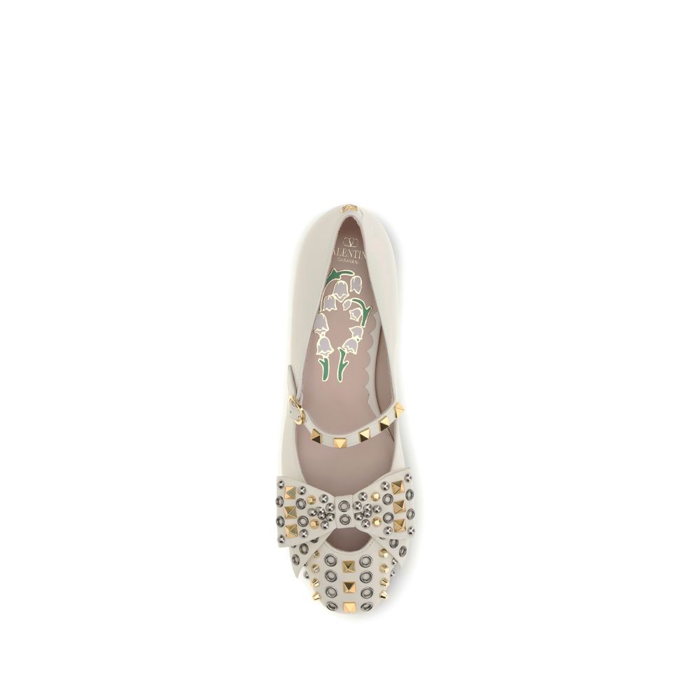 Valentino Garavani Cream Goatskin Ballet Flats | Regal Royce