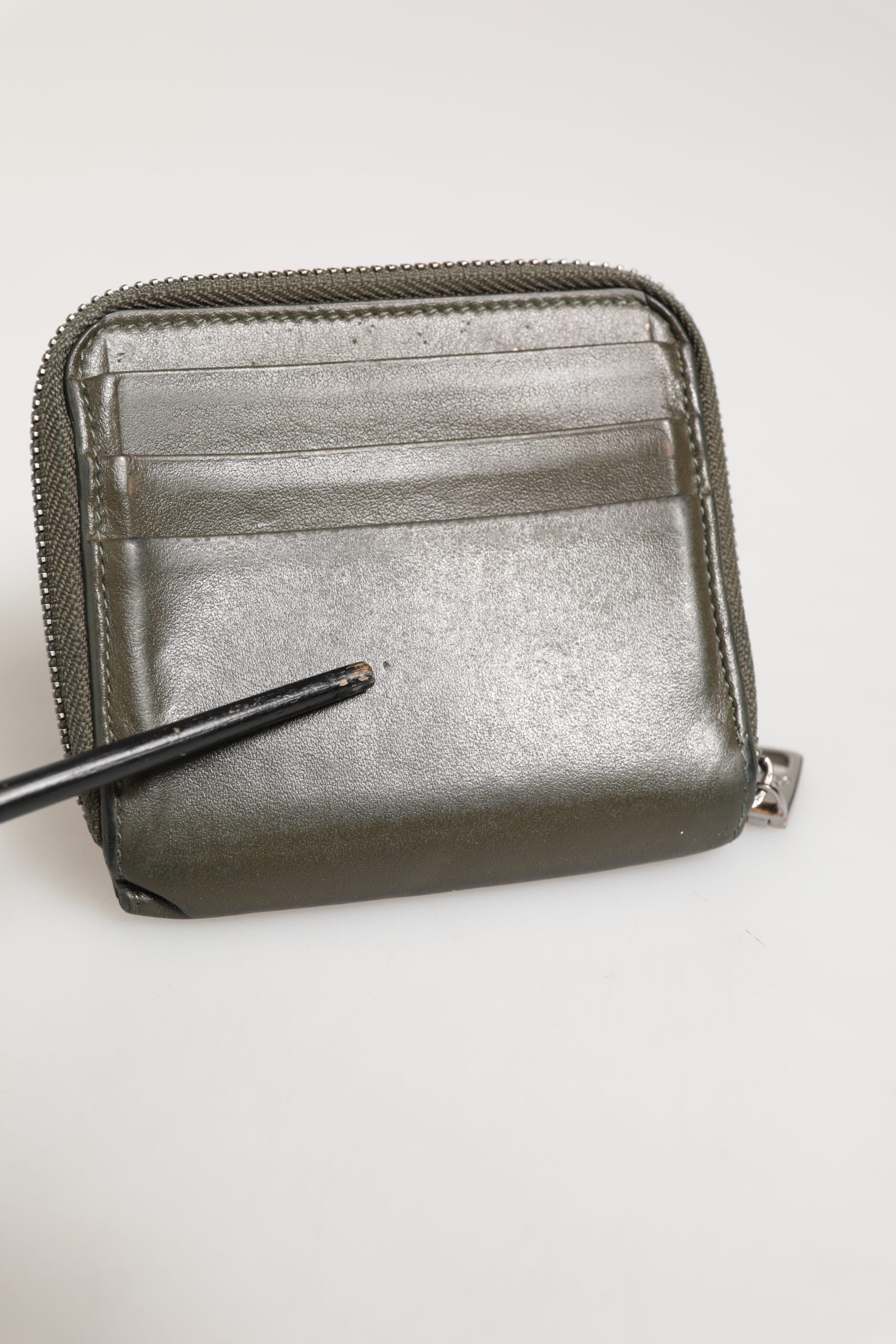 Dolce & Gabbana Military Green Leather Logo Plaque Card Holder Coin Purse Wallet | Regal Royce