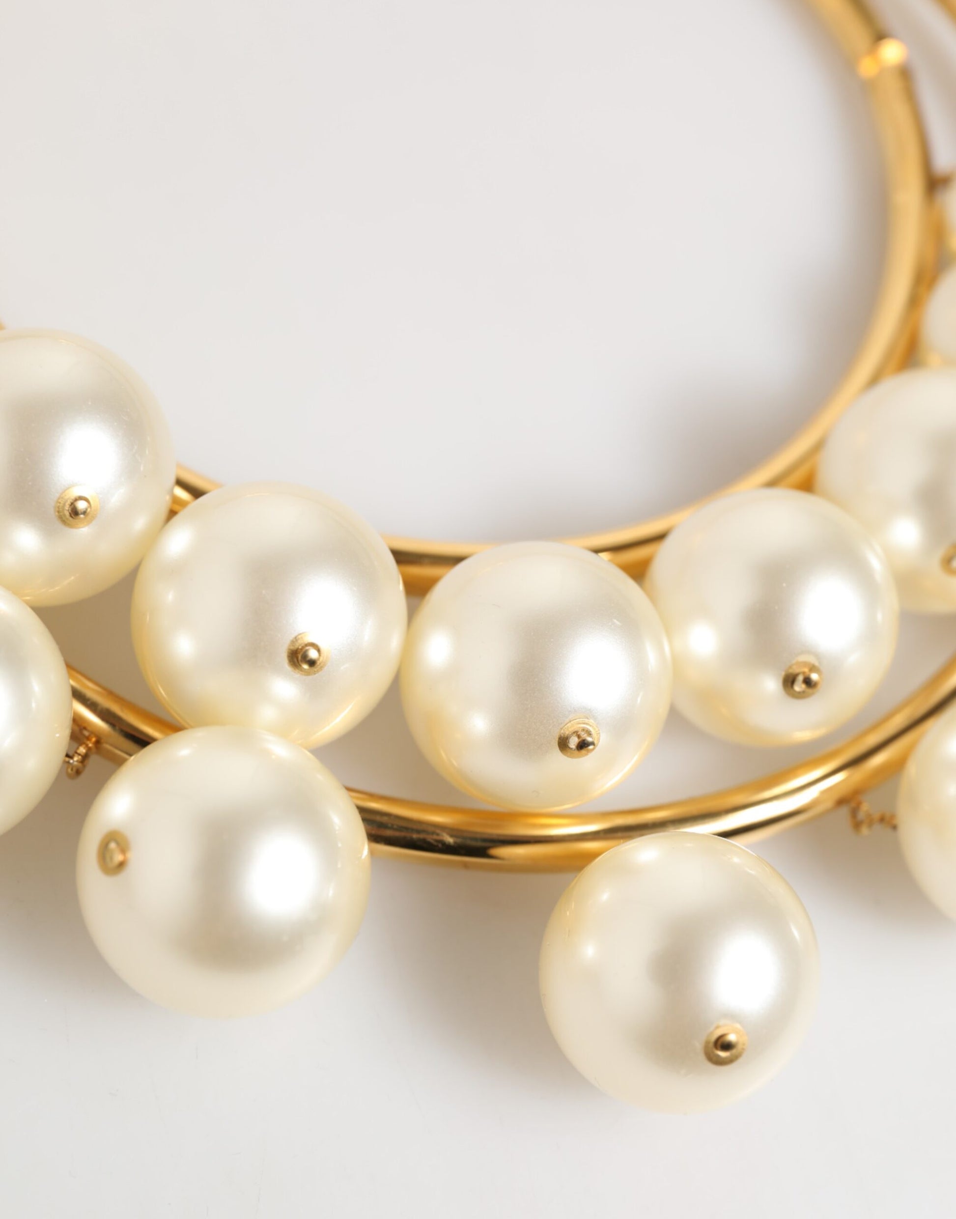 Dolce & Gabbana Gold Brass Faux Pearl Crystal Statement Luxury Jewelry Necklace