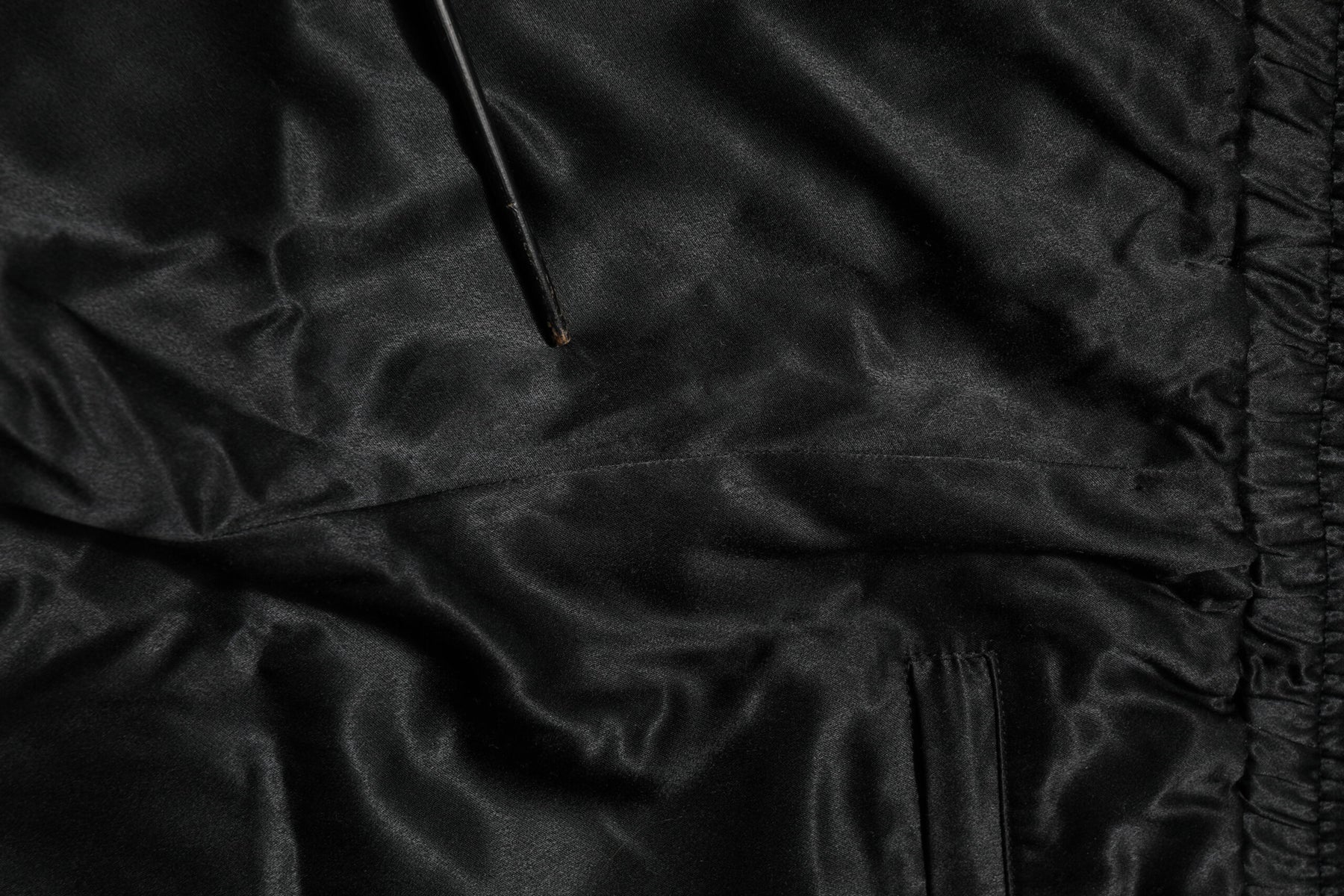 Dolce & Gabbana Black Gold Satin Crown Side Stripe Jogger Pants | Regal Royce