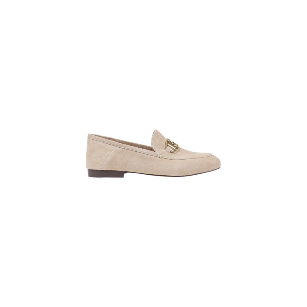Guess Beige Leather Platform Pumps | Regal Royce