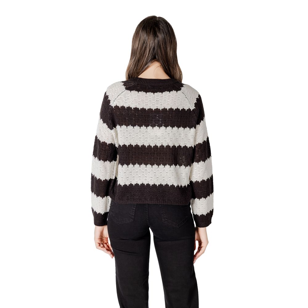 Jacqueline De Yong Black And White Marabou Sweatshirt | Regal Royce