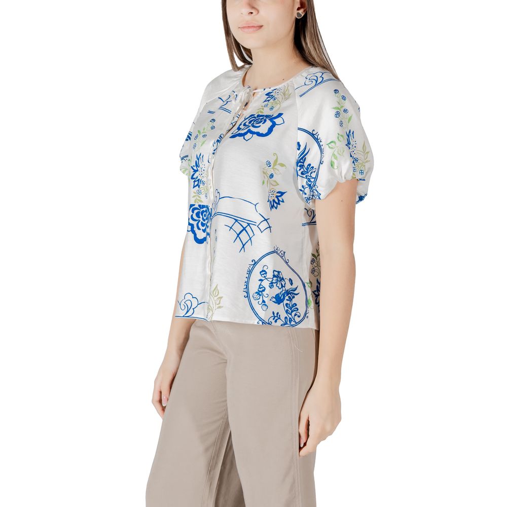 ICHI White Viscose Shortsleeve | Regal Royce