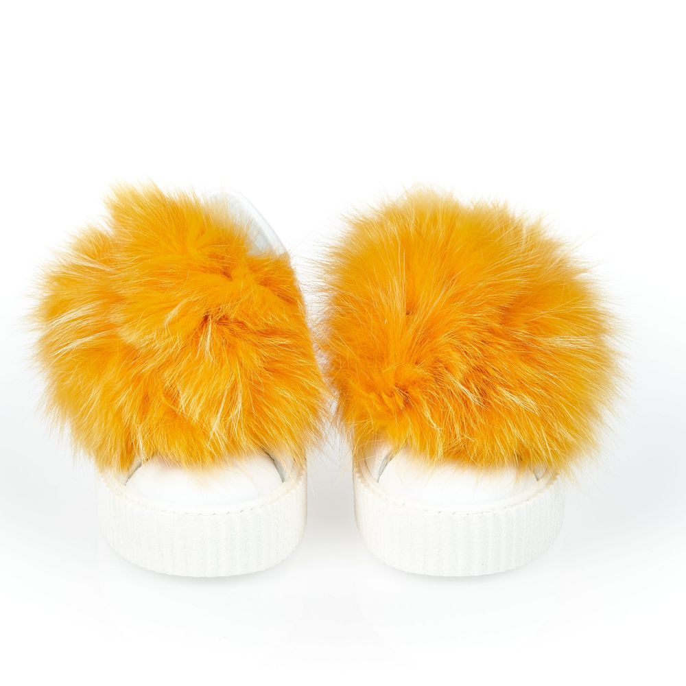 Mr&Mrs Italy White Textile Women Sneaker With Real Fur Pom Poms