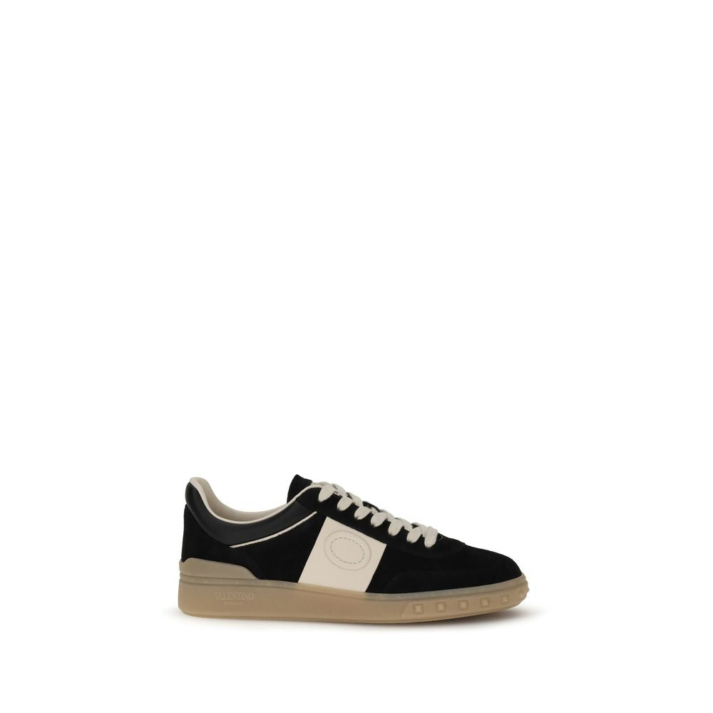 Valentino Garavani Black Calf Leather Bos Taurus Low Top Sneakers | Regal Royce