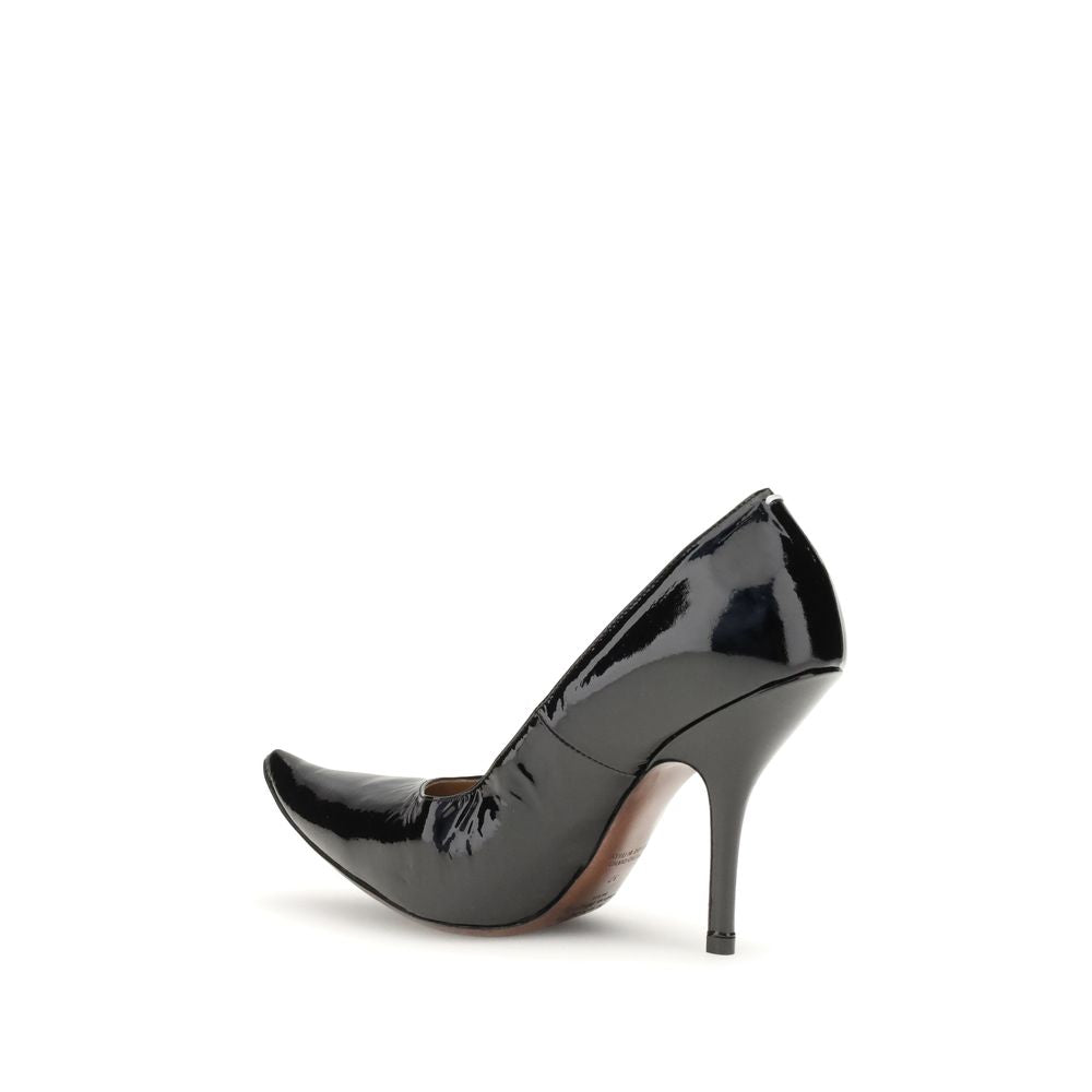 Margiela Black Calf Leather Bos Taurus Pumps | Regal Royce