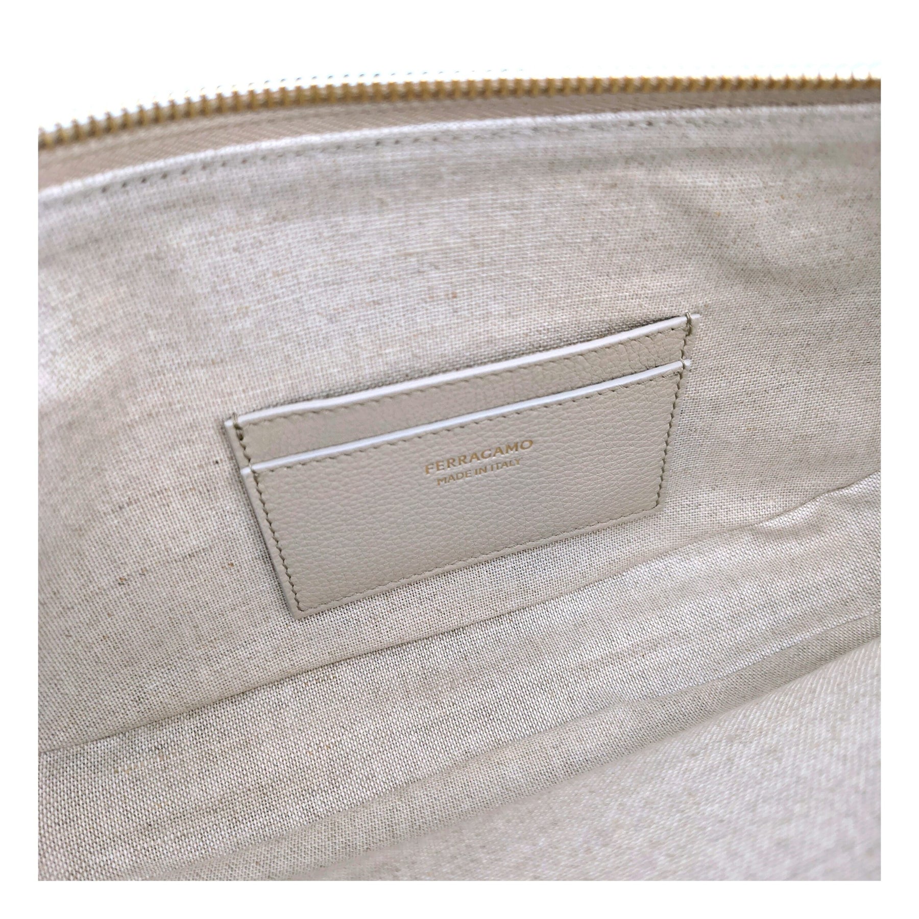 Salvatore Ferragamo Gray Leather Shoulder Bag | Regal Royce