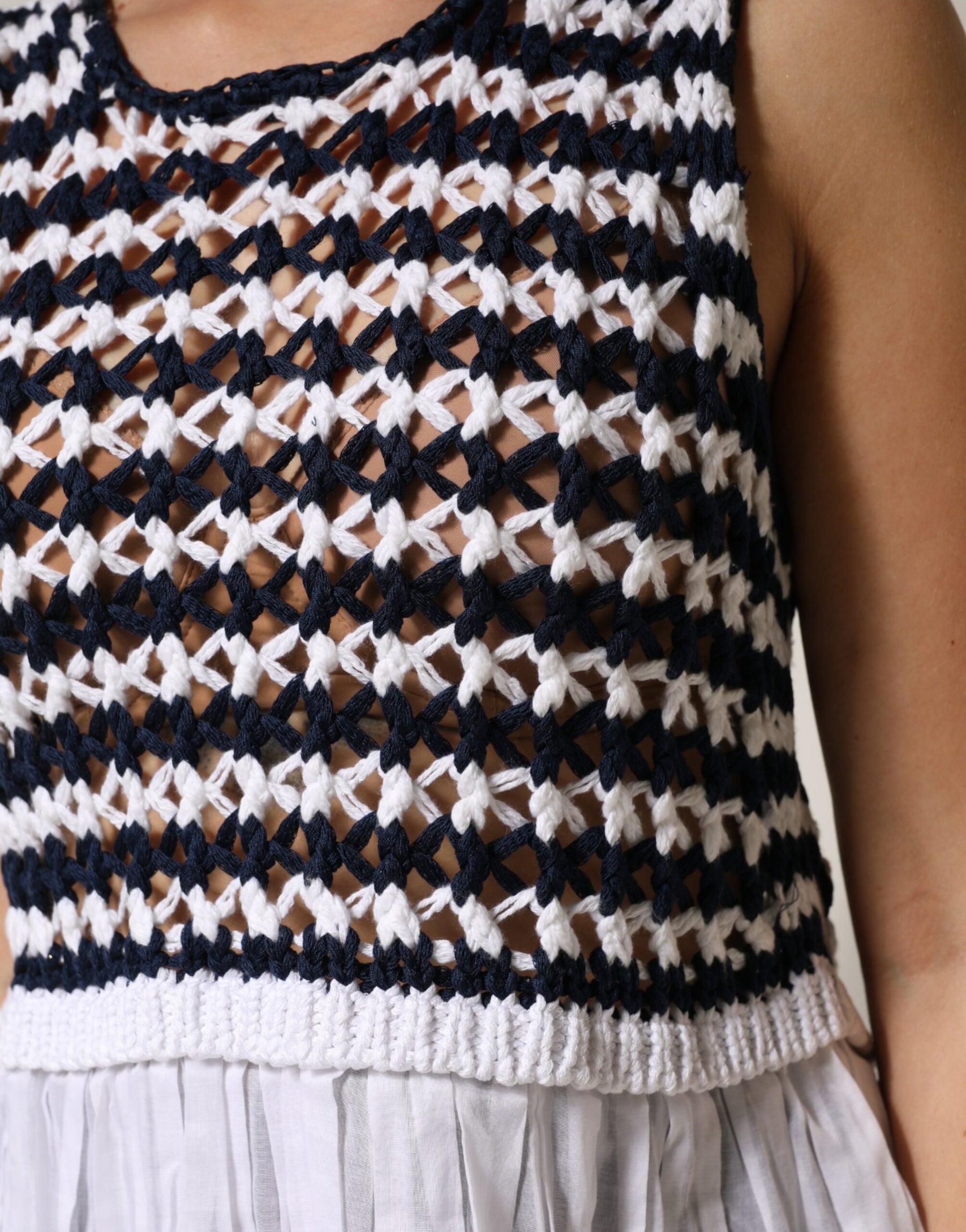 Dondup White Black Knitted Round Neck Sleeveless Tank Top | Regal Royce