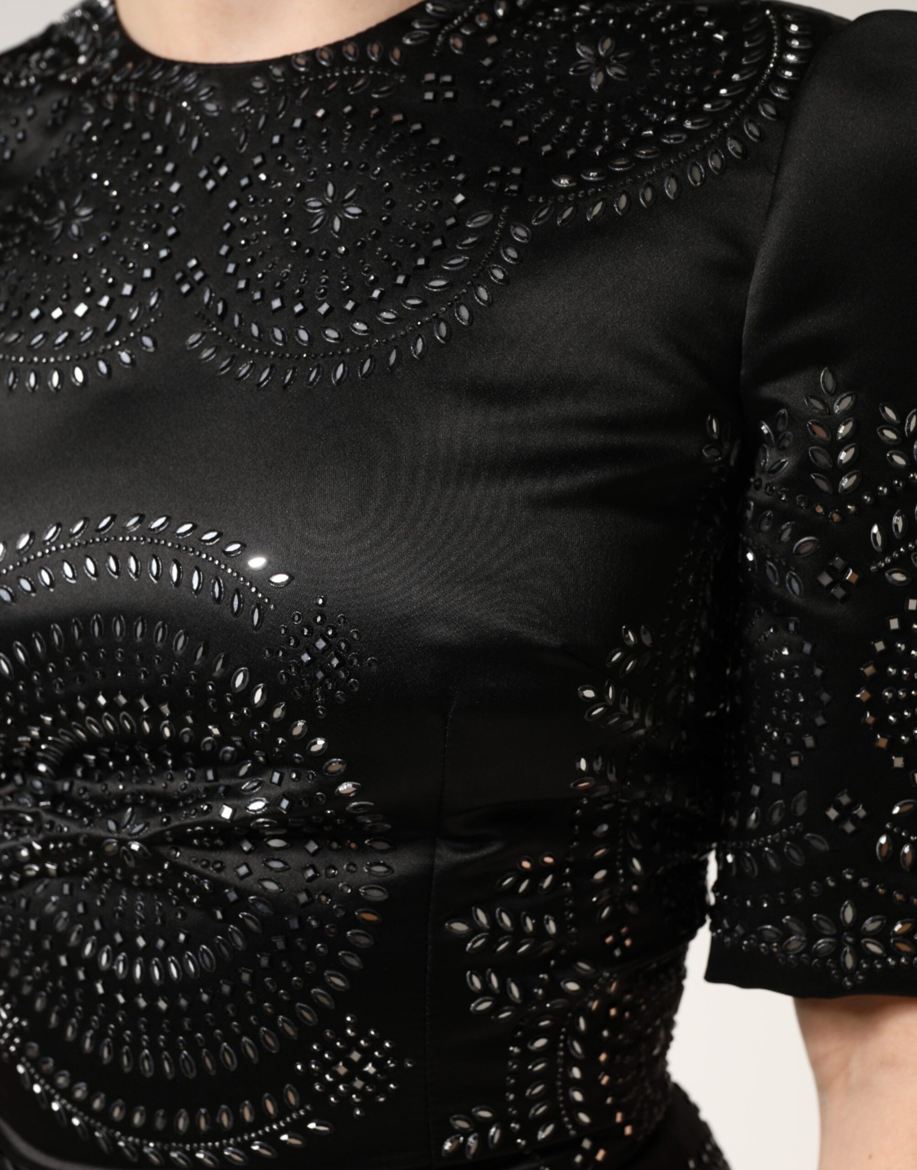 Dolce & Gabbana Black Embellished Short Sleeve Sheath Dress | Regal Royce