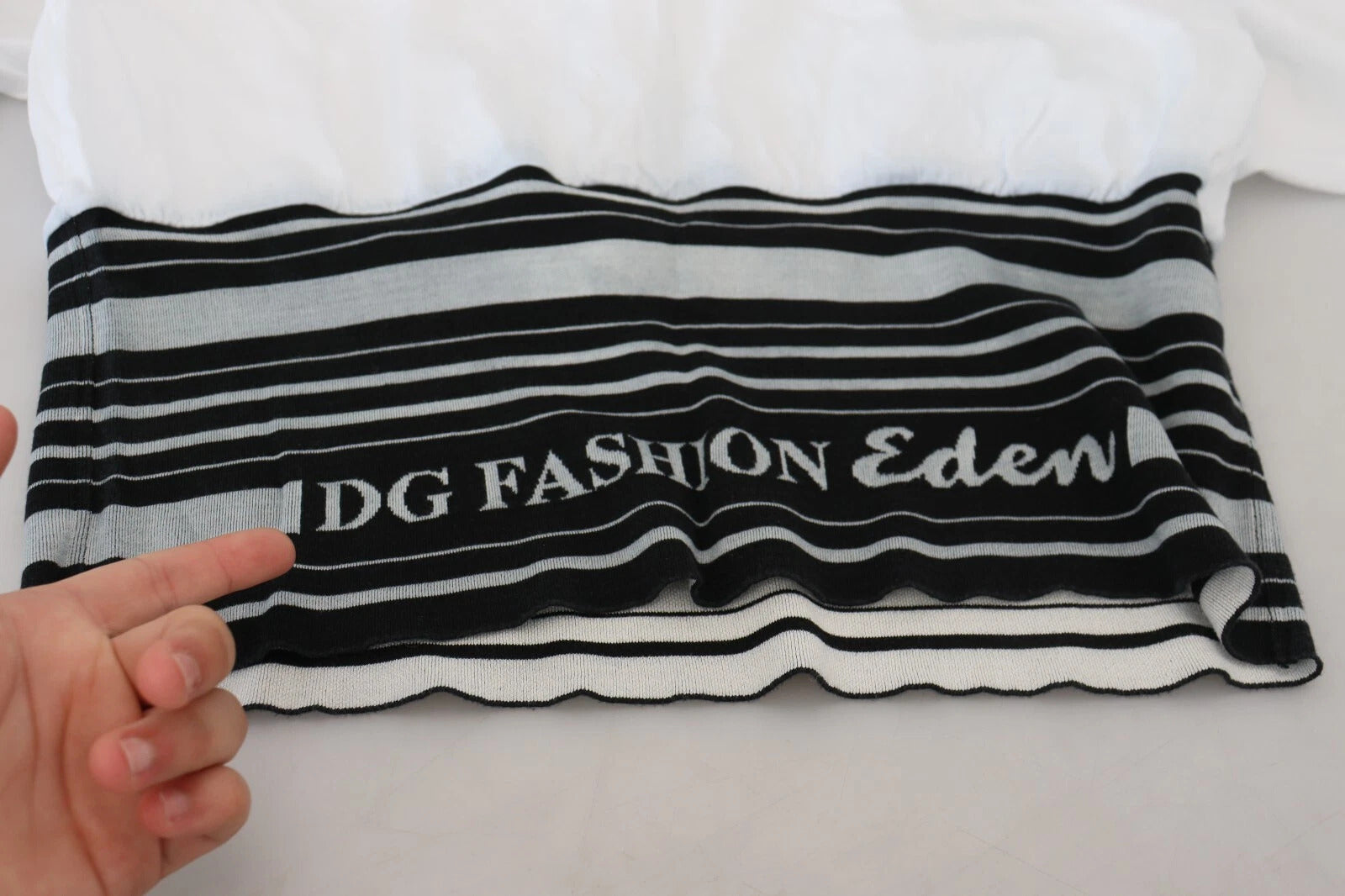 Dolce & Gabbana White Printed Short Sleeves Pullover Top | Regal Royce