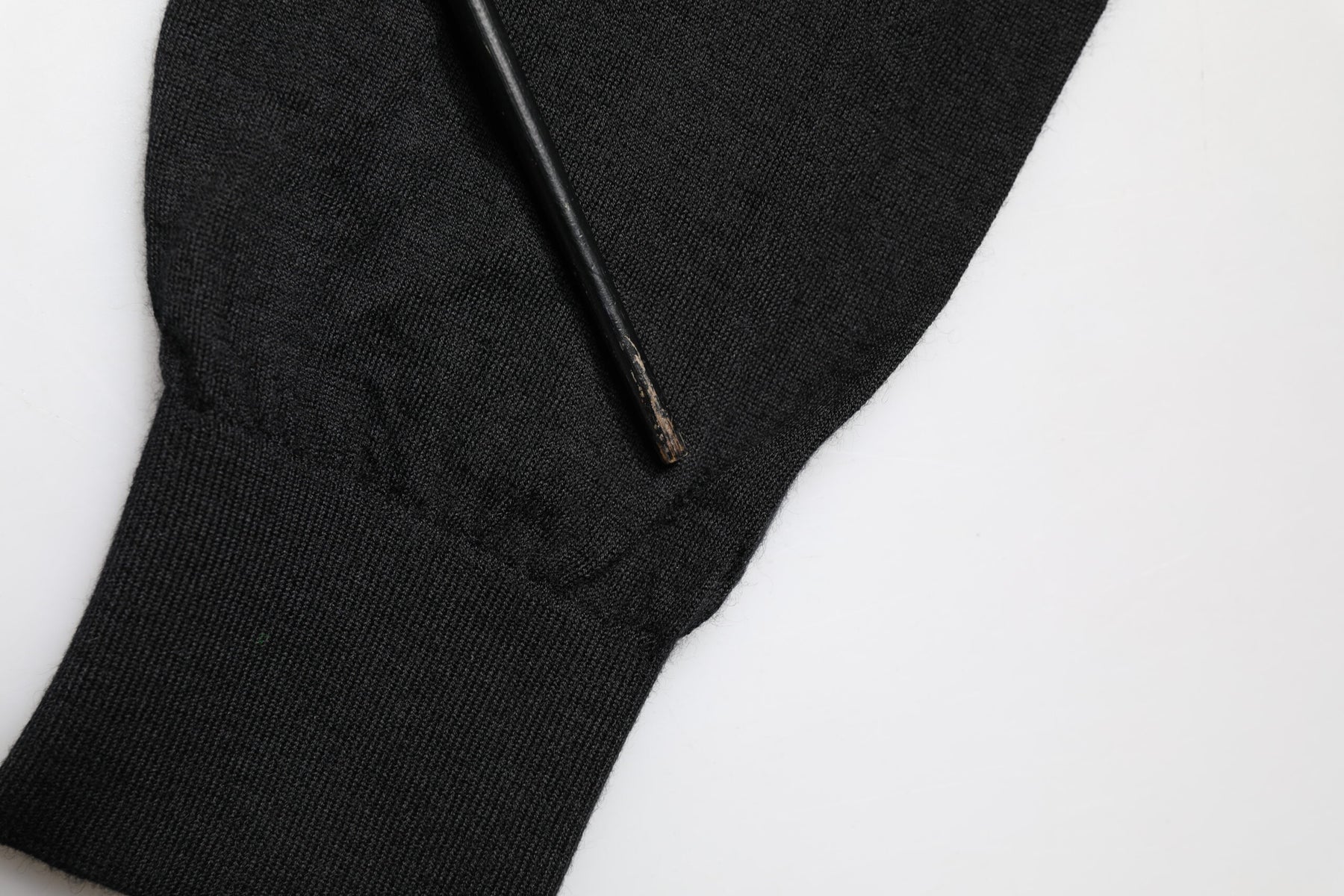 Dolce & Gabbana Black Cashmere V-Neck Men Pullover Sweater | Regal Royce