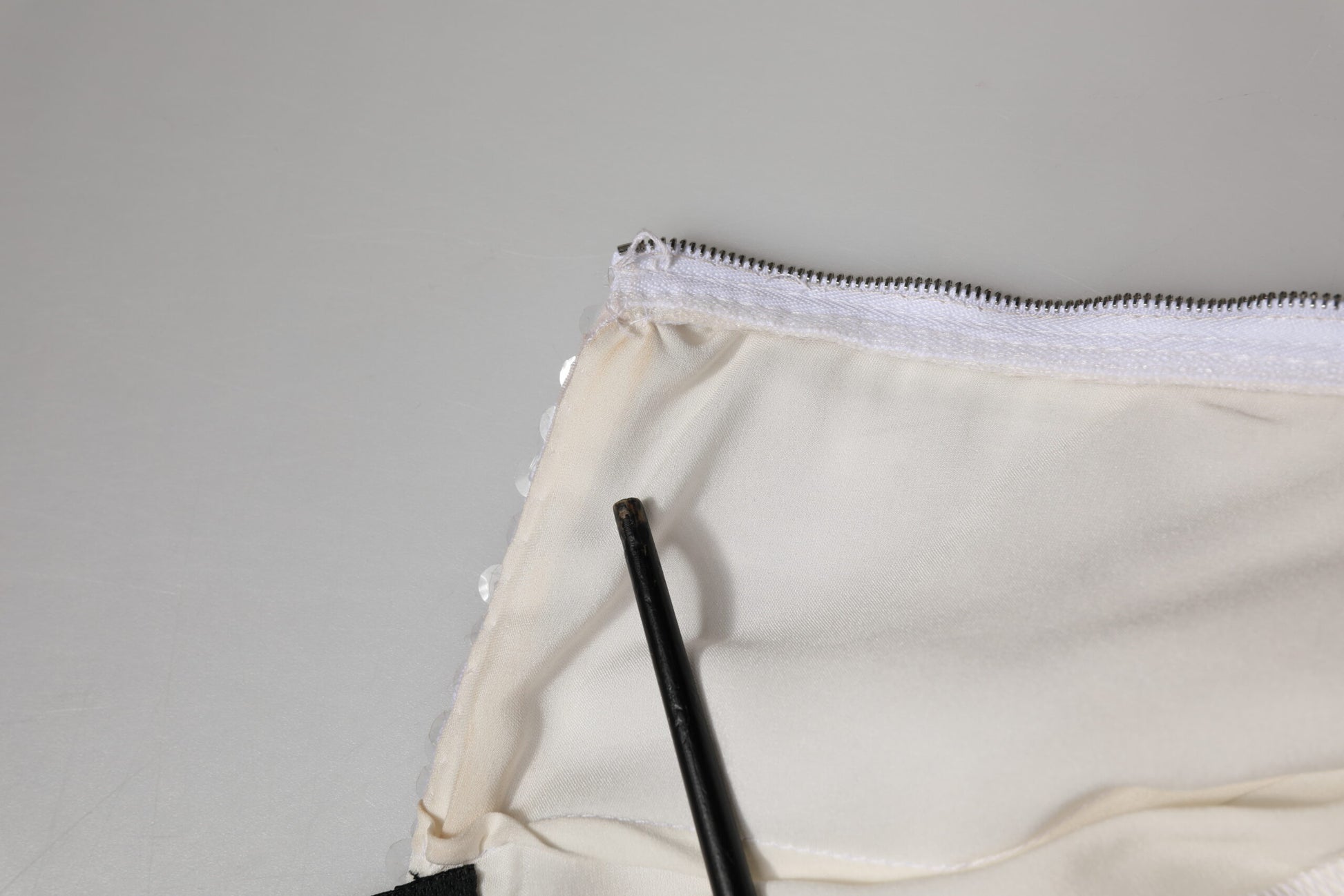 Dolce & Gabbana White Polyester Sleeveless Sheath Dress | Regal Royce